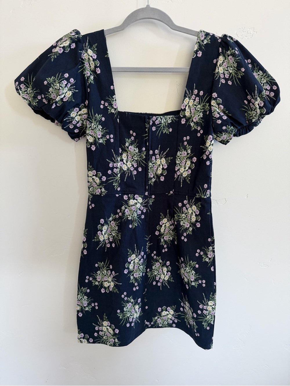 Francesca's NWT Sydney Square
Neck Floral Mini Dress - Navy - Size
Small - Picture 3 of 5